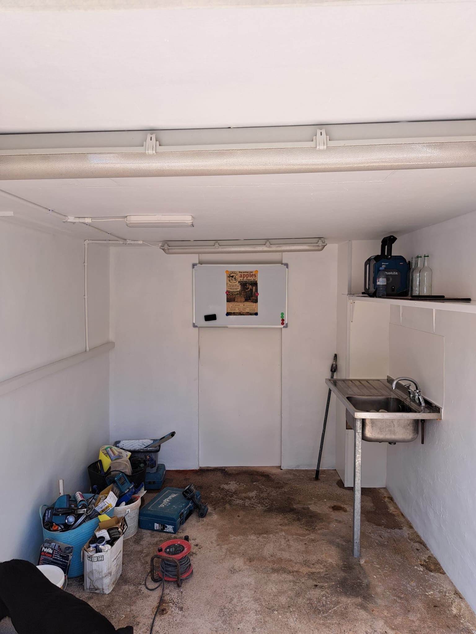 Upgraded pressing room under construction!
